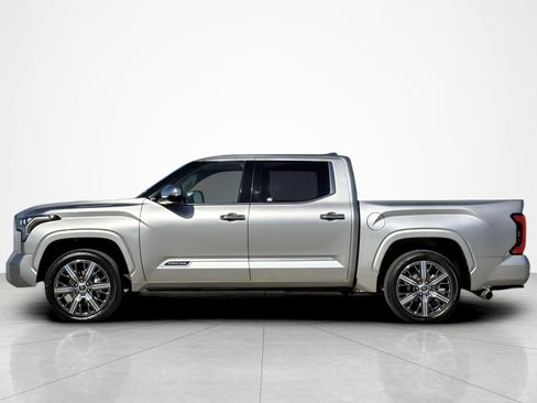 Used 2022 Toyota Tundra Capstone image 2