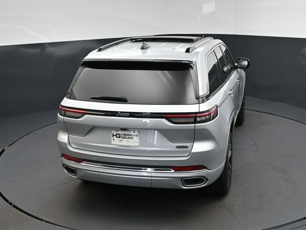 Used 2023 Jeep Grand Cherokee Overland RWD image 34