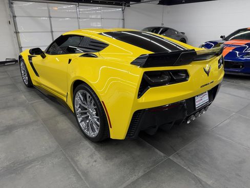 Used 2016 Chevrolet Corvette Z06 w/ 2LZ Preferred Equipment Group image 4