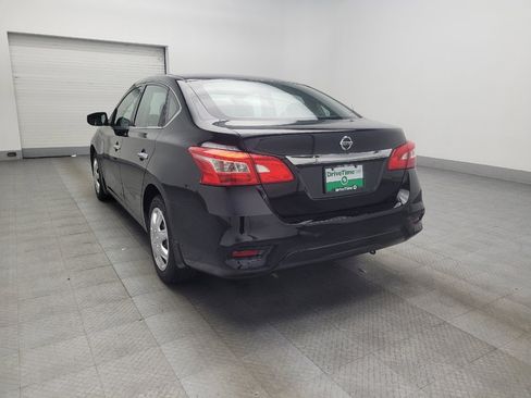 Used 2017 Nissan Sentra S image 5