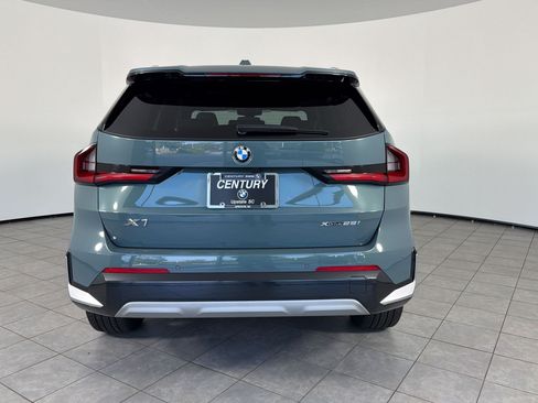 Used 2025 BMW X1 xDrive28i AWD/4WD image 10