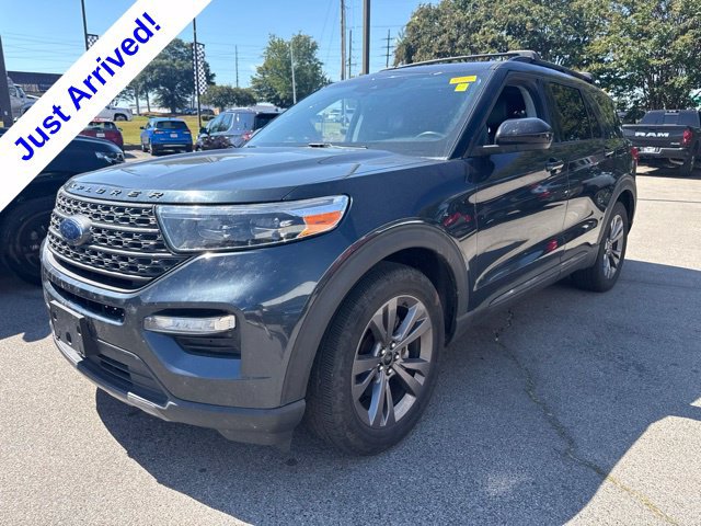 Used 2022 Ford Explorer XLT w/ Equipment Group 202A RWD image 6
