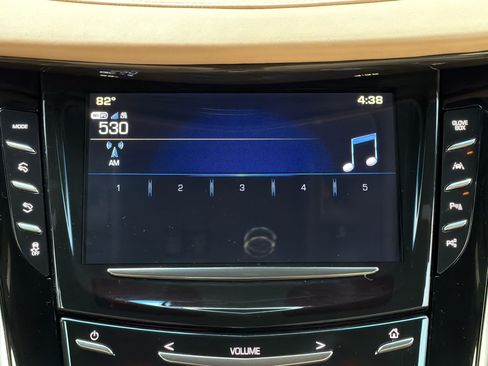 Used 2018 Cadillac Escalade Platinum AWD/4WD image 21