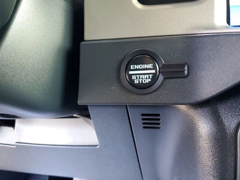 Certified 2025 Ford Bronco Outer Banks AWD/4WD image 26