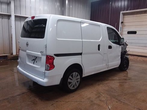 Used 2015 Nissan NV200 SV w/ Back Door Glass Package image 2
