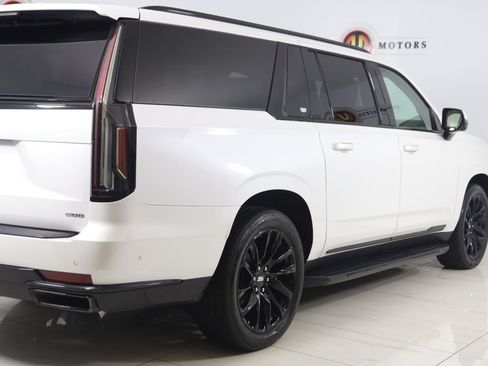 Used 2021 Cadillac Escalade ESV Sport Platinum AWD/4WD image 54
