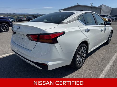 Certified 2025 Nissan Altima 2.5 SV FWD image 9