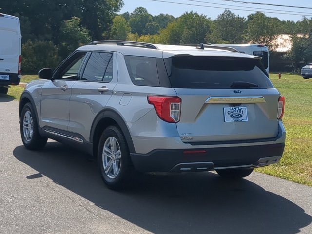Used 2022 Ford Explorer XLT w/ Equipment Group 202A RWD image 11