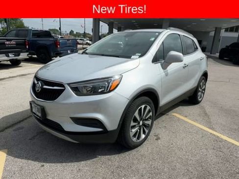Used 2022 Buick Encore Preferred AWD/4WD image 4