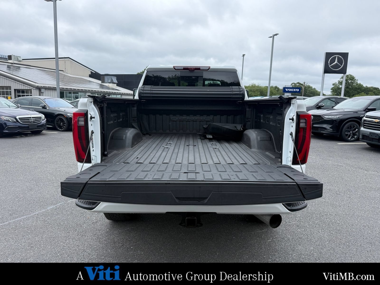 Used 2024 GMC Sierra 2500 Denali w/ Denali Reserve Package AWD/4WD image 22
