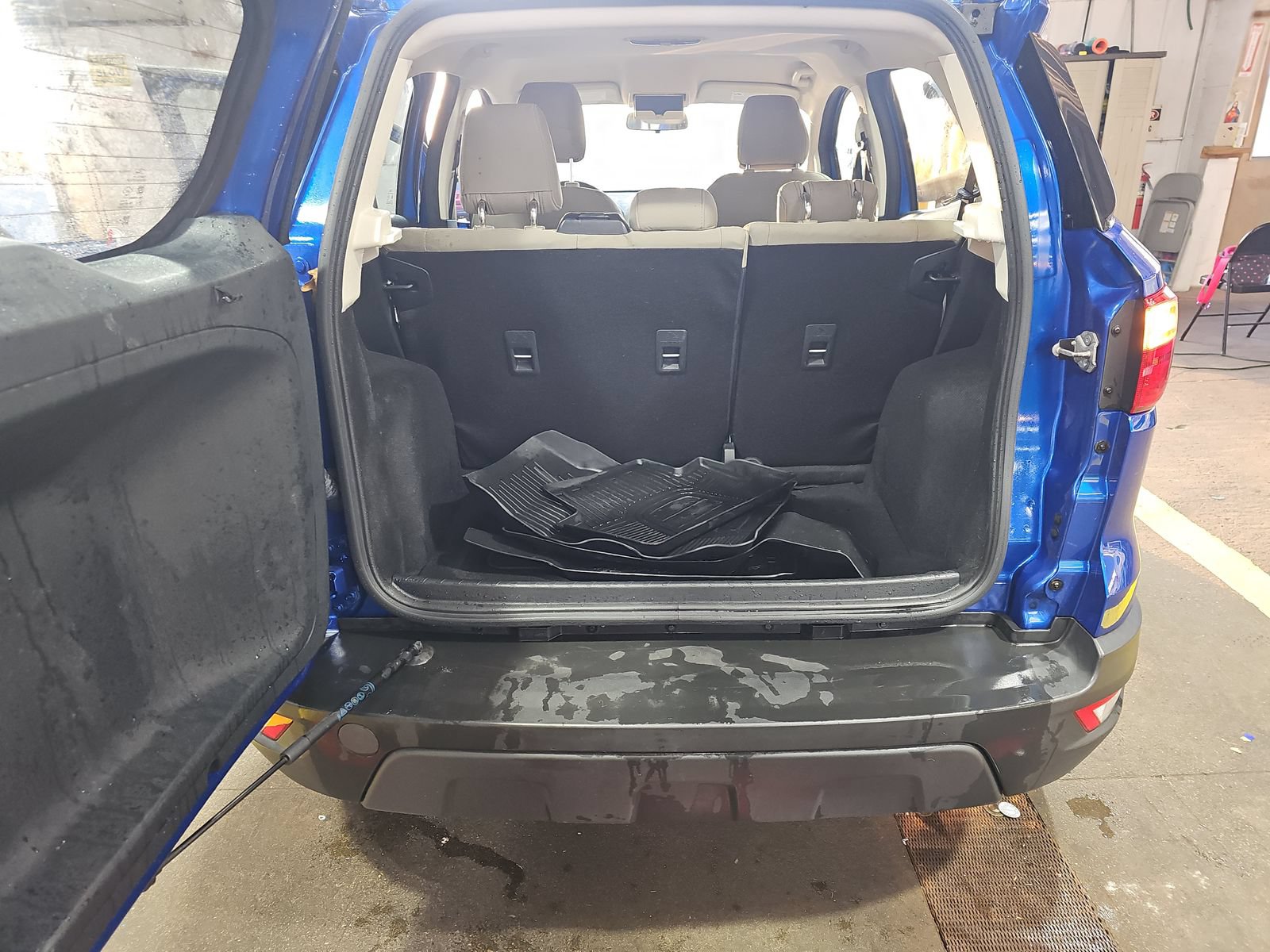 Used 2021 Ford EcoSport S AWD/4WD image 12
