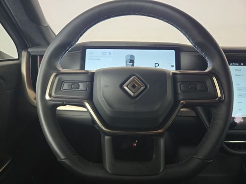 Used 2025 Rivian R1S Adventure AWD/4WD image 28