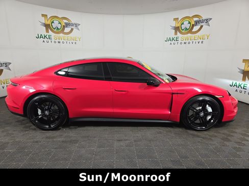 Used 2021 Porsche Taycan 4S image 10