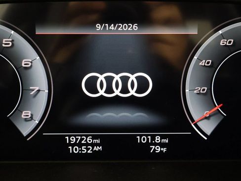 Used 2024 Audi SQ5 Premium Plus AWD/4WD image 17