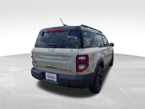 Used 2025 Ford Bronco Sport Outer Banks w/ Outer Banks Tech Package+ AWD/4WD image 7