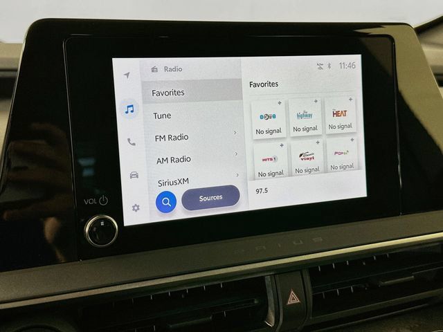 Certified 2024 Toyota Prius LE FWD image 15