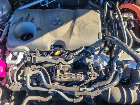 Used 2025 Toyota RAV4 LE image 23