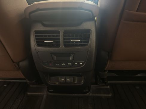 Used 2020 Acura MDX SH-AWD w/ Technology Package image 29