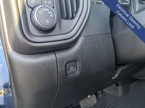 Used 2022 Chevrolet Silverado 1500 Custom AWD/4WD image 28