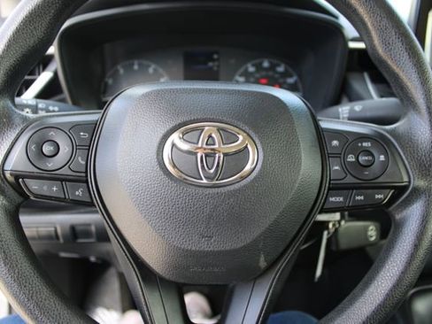 Used 2024 Toyota Corolla LE image 20