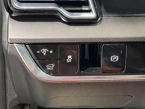 New 2025 Kia Sportage SX AWD/4WD image 20