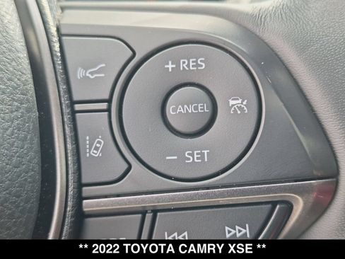 Used 2022 Toyota Camry XSE AWD/4WD image 7