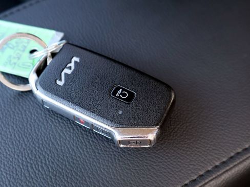 Used 2024 Kia Soul S FWD image 24