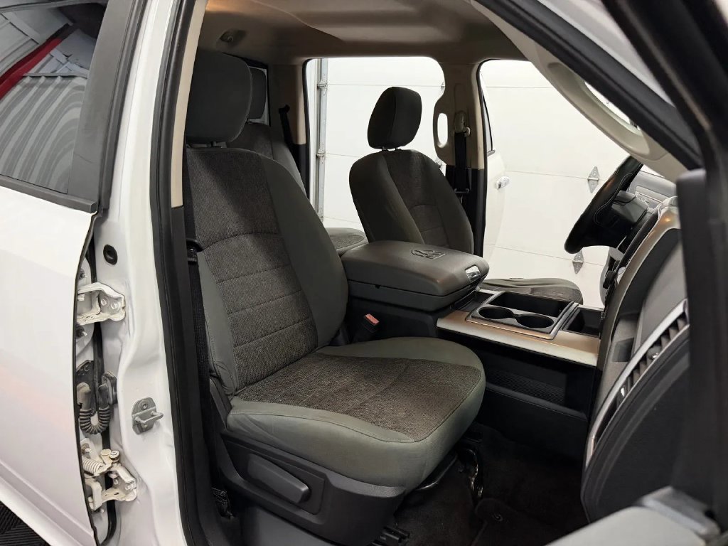 Used 2014 RAM 1500 Big Horn AWD/4WD image 44