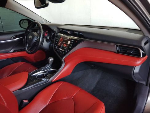 Used 2019 Toyota Camry XSE w/ Carpet Mat Package FWD image 11
