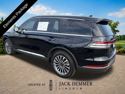 Used 2024 Lincoln Aviator AWD w/ Premium Package image 4