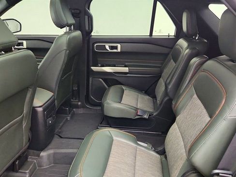 Used 2022 Ford Explorer Timberline image 22