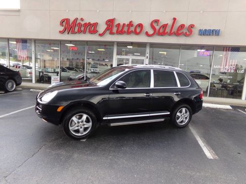 Used 2005 Porsche Cayenne S image 56