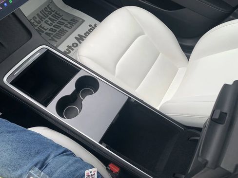 Used 2021 Tesla Model 3 Standard Range Plus image 20