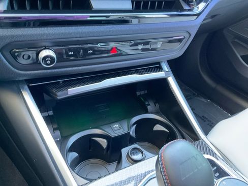 Used 2025 BMW M3 Competition AWD/4WD image 18