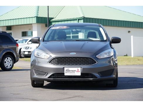 Used 2018 Ford Focus SE image 8
