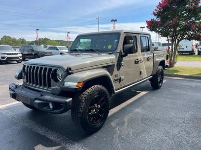 Used 2023 Jeep Gladiator Sport