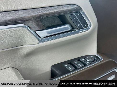 Used 2023 Chevrolet Silverado 1500 LTZ w/ Z71 Off-Road Package AWD/4WD image 18