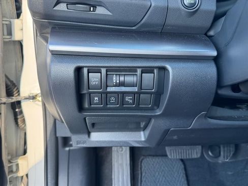 Used 2023 Subaru Crosstrek 2.5i Limited AWD/4WD image 19