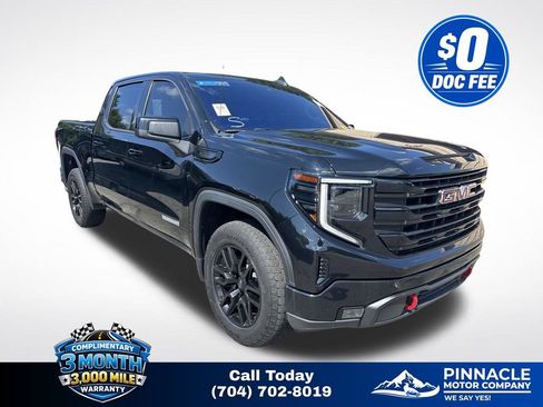Used 2023 GMC Sierra 1500 Elevation AWD/4WD image 1