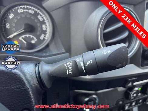 Used 2019 Toyota Tacoma TRD Sport image 28