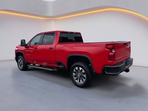 Used 2024 Chevrolet Silverado 2500 Custom w/ Custom Value Package AWD/4WD image 5