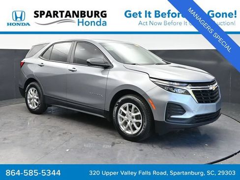 Used 2024 Chevrolet Equinox LS w/ Driver Confidence II Package FWD image 1