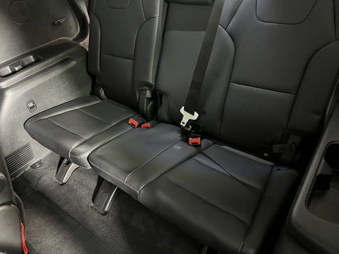 Used 2022 Kia Telluride EX w/ EX Premium Package image 27