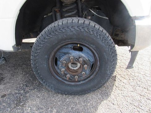Used 2021 Ford F350 XL w/ Power Equipment Group AWD/4WD image 10