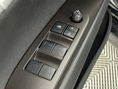 Used 2023 Toyota Camry LE image 13