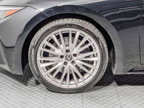 Used 2022 Lexus IS 300 AWD w/ Premium Package image 36