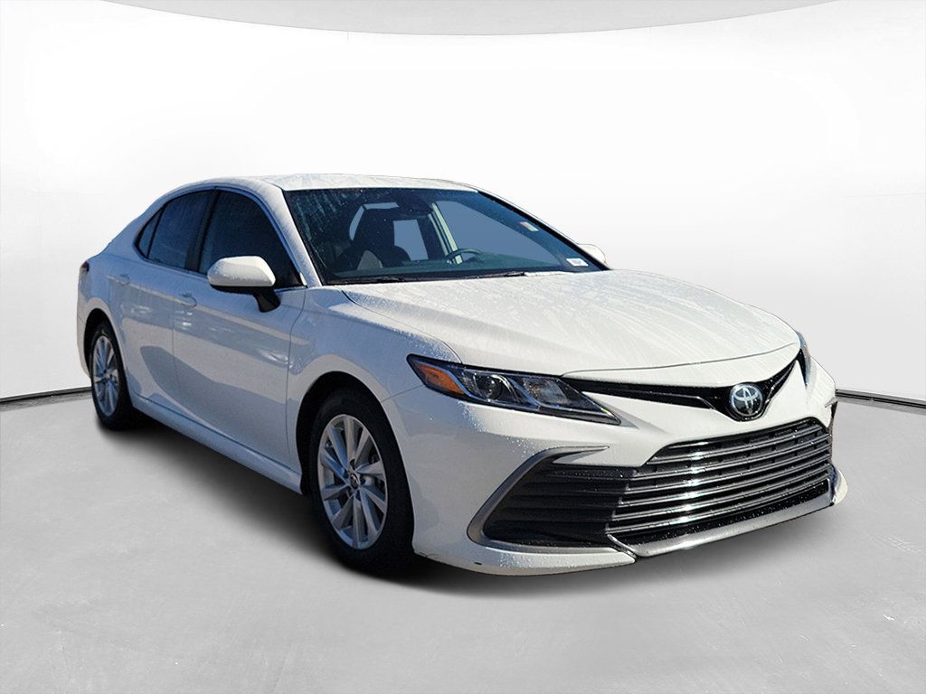 Certified 2024 Toyota Camry LE FWD image 3