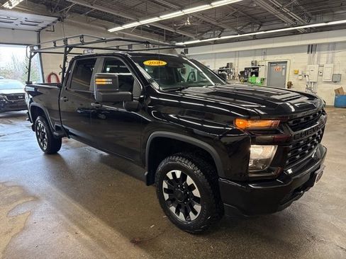 Used 2020 Chevrolet Silverado 2500 Custom image 8
