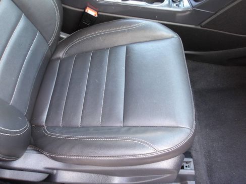 Used 2014 Ford Escape Titanium image 29