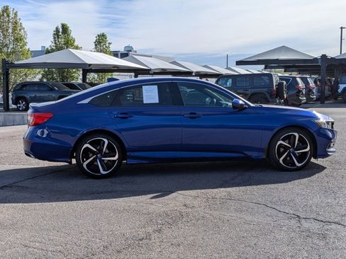 Used 2020 Honda Accord Sport image 4